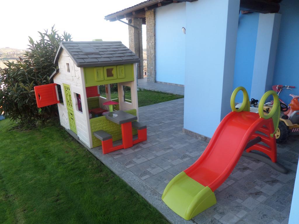 La Casa Blu Apartment Montegrosso d'Asti Ruang foto